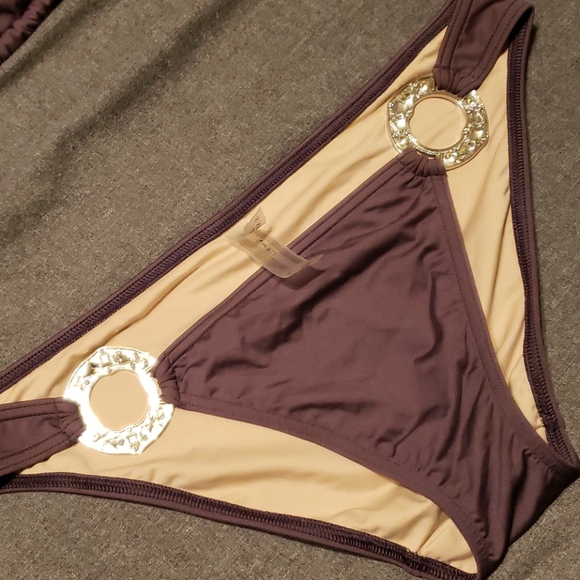 Victoria Secret Bikini - Picture 5 of 13